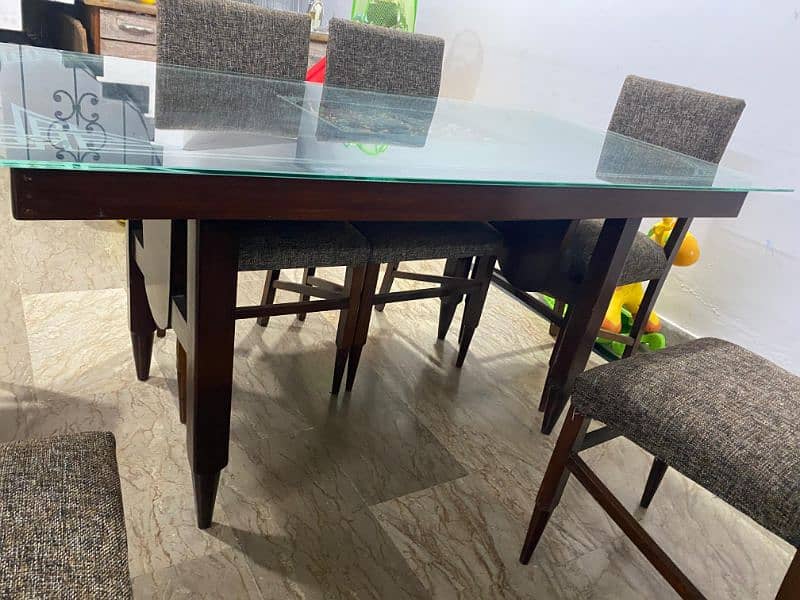 dinnig table and chairs for sale 4