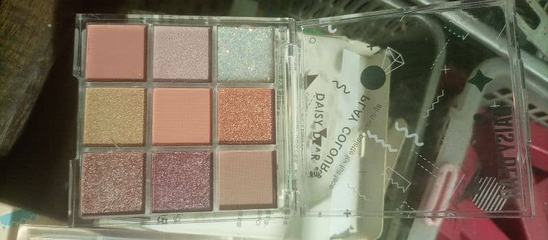 eye shadow new 1