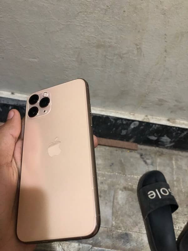 iphone 11 pro 0