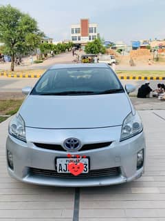 Toyota Prius 2011 S LED 1800cc