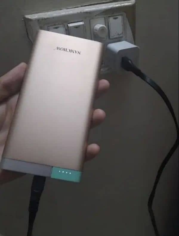 POWER BANK 10000 MAH BY NAMCHOW 1