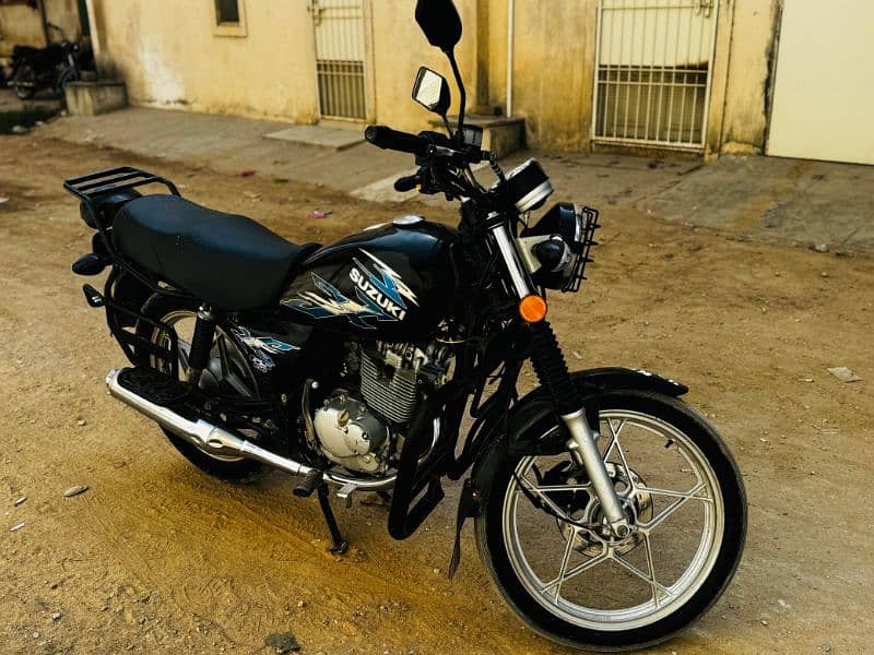 Suzuki 150 GS 1