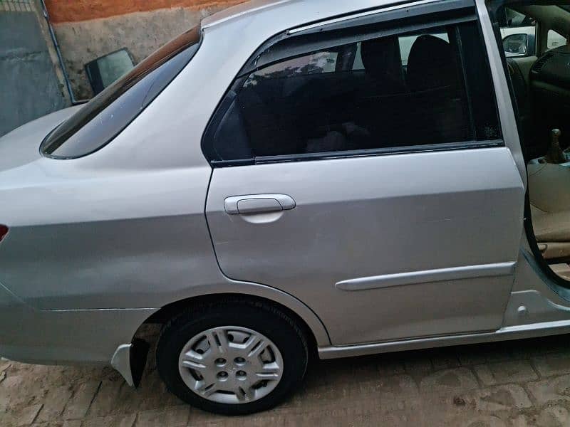 Honda City IDSI 2005 4