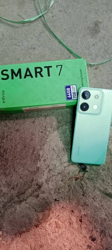 Infinix smart 7 4GB64gb 0