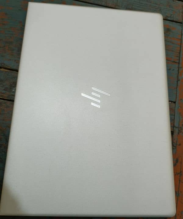 HP EliteBook 840 G5 1