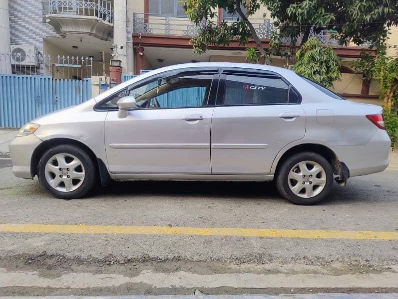 Honda City IDSI 2005 3