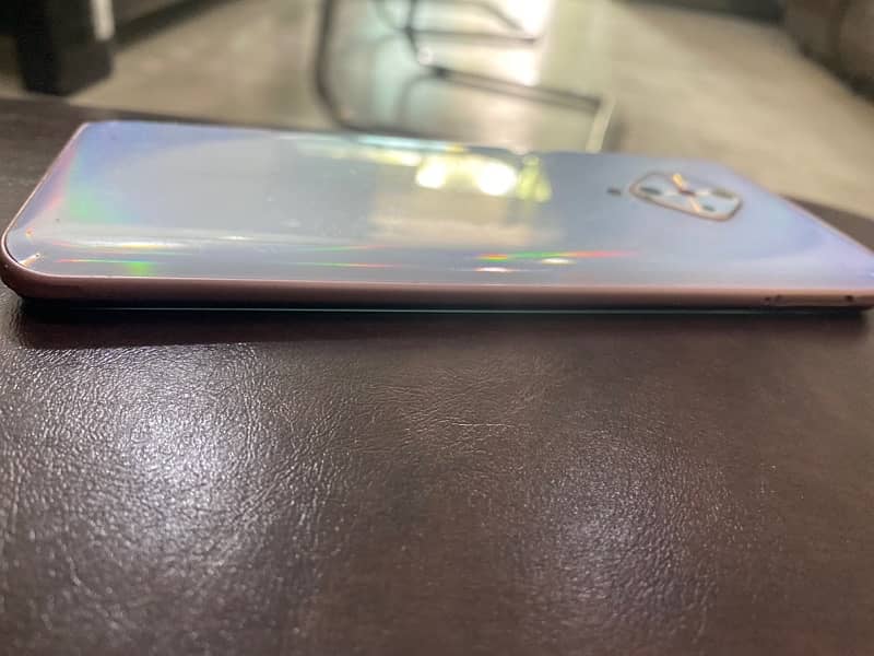 VIVO S1 Pro 4