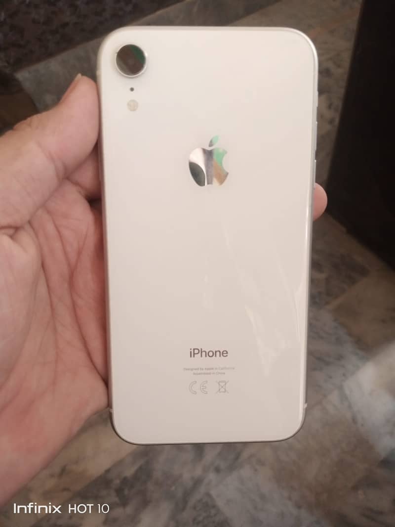 Iphone XR For Sale In Good Condition 0