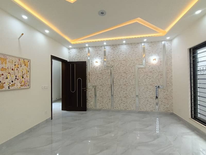 1 Kanal Brand New House For Sale In Johar Town Near LDA Office 25