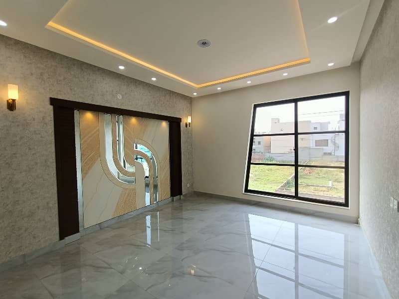 1 Kanal Brand New House For Sale In Johar Town Near LDA Office 45