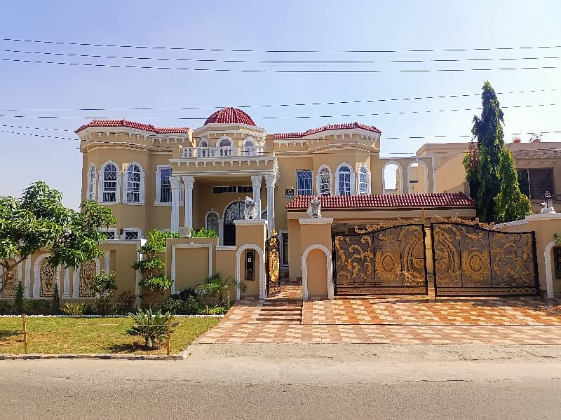 40 Marla ( 2 Kanal) Spanish House For Sale On 100 Feet Road In Valencia Town 0