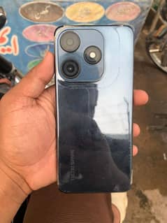 Tenco spark 10c colour blue 4/128 gb condition 10 by 10 box