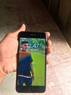 I phone 7 plus pta 128gb