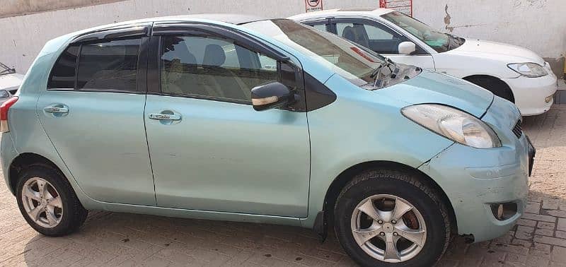 Toyota Vitz 2008 5