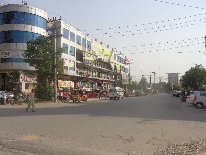 1 Kanal Commercial Plot For Rent At Kohinoor Ideal For Big Brands, Outlets, Cafe 0