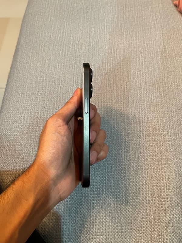 IPHONE 15 PRO 256 GB NON PTA 2