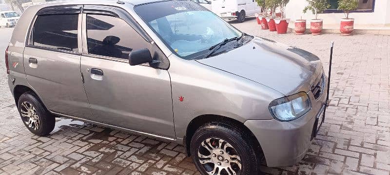 Suzuki Alto 2012 1