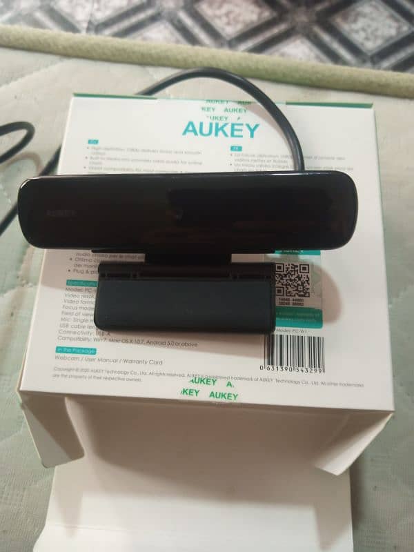 AUKEY  webcam 1