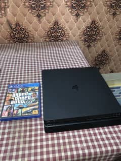 Used PS4 in good condition