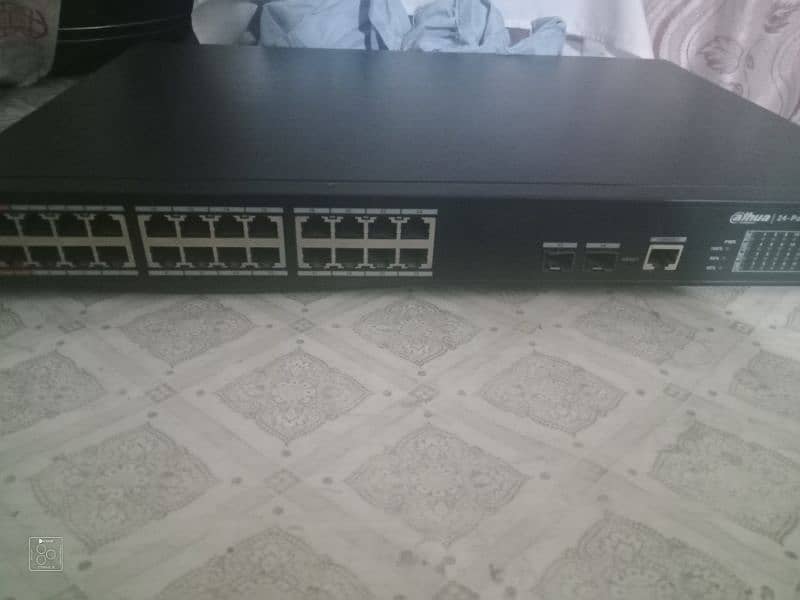 24 port Poe switch available for sale 0