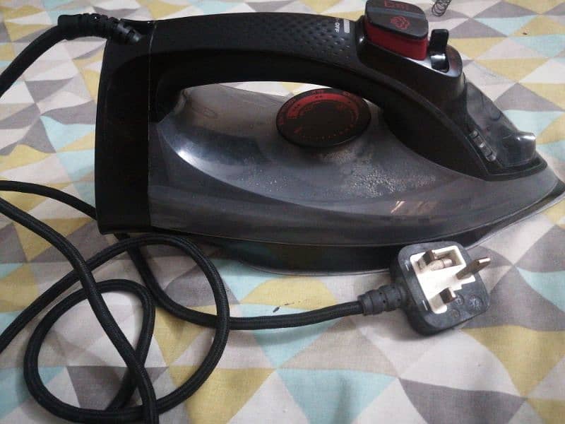 imported steam iron 0