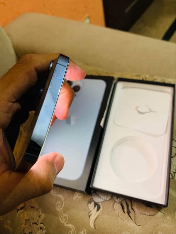 iphone 13 pro max 128gb pta approved 7