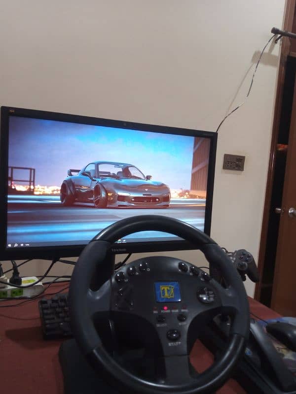 Gaming steering wheel power steering 0