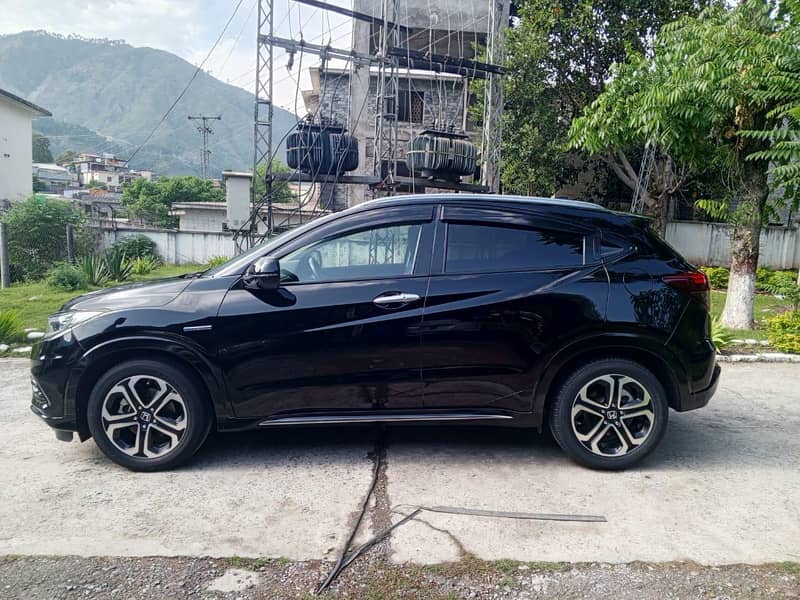 Honda Vezel Hybrid Z 2019 1