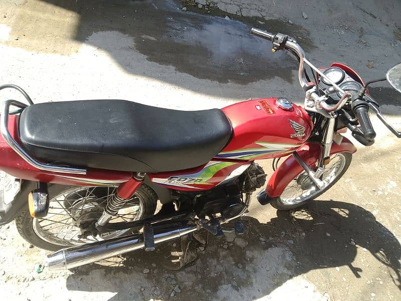 HONDA CD 70 DREAM 14