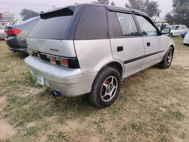 Suzuki Cultus VX 2001 0