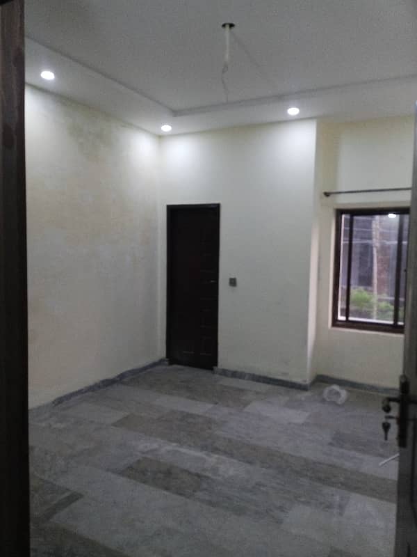 7 Marla 2nd Floor (3rd portion) Available For Rent 6