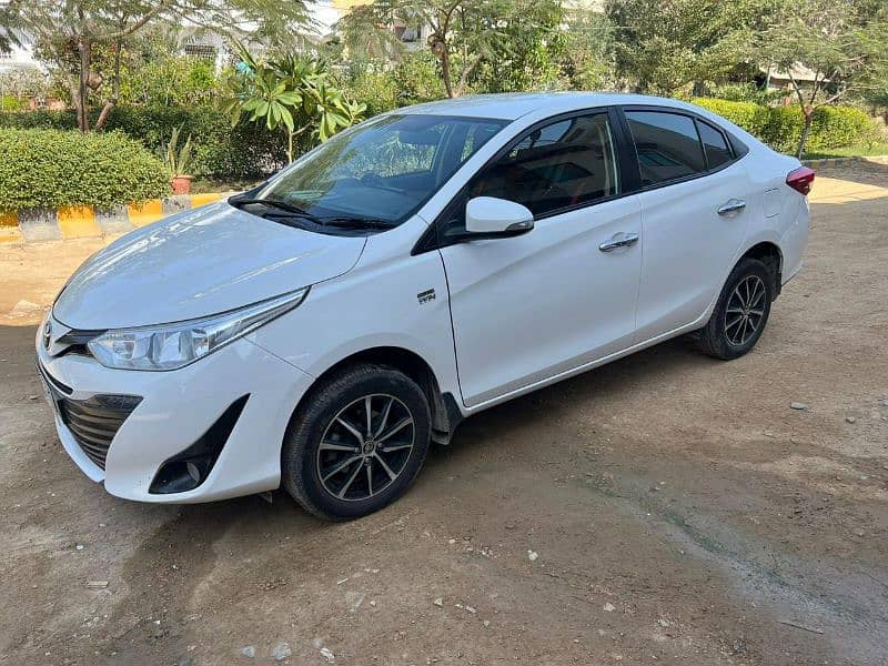 Toyota Yaris 2021 1.5 push start home use car 3