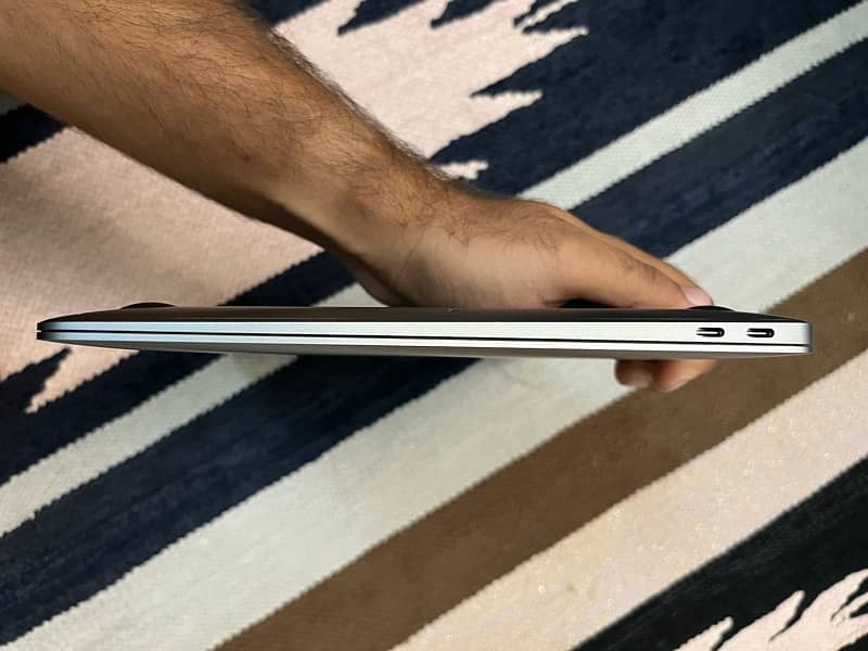 13 inch macbook air M1 3