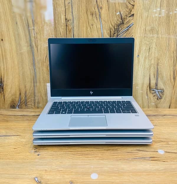 Hp EliteBook 830 G5 i7-8th Gen 16gb Ram  512Gb SSD 3