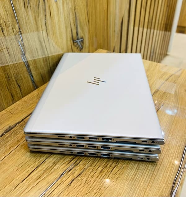 Hp EliteBook 830 G5 i7-8th Gen 16gb Ram  512Gb SSD 5