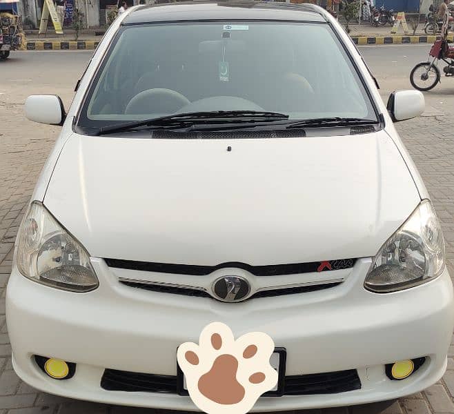 Toyota Platz 2008 1