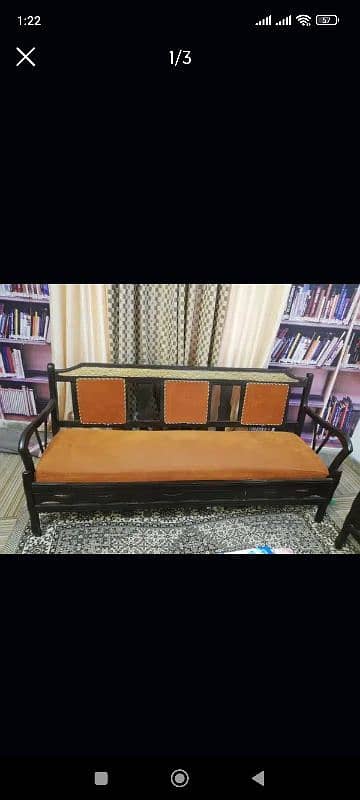 5 seater sofa in good condition. 1