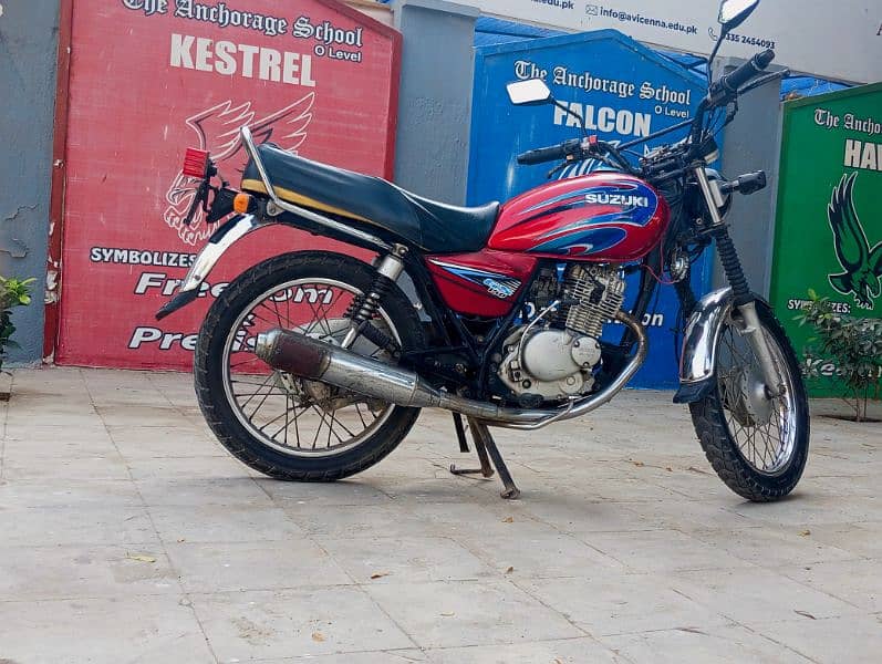 Suzuki GS125 going cheap 1