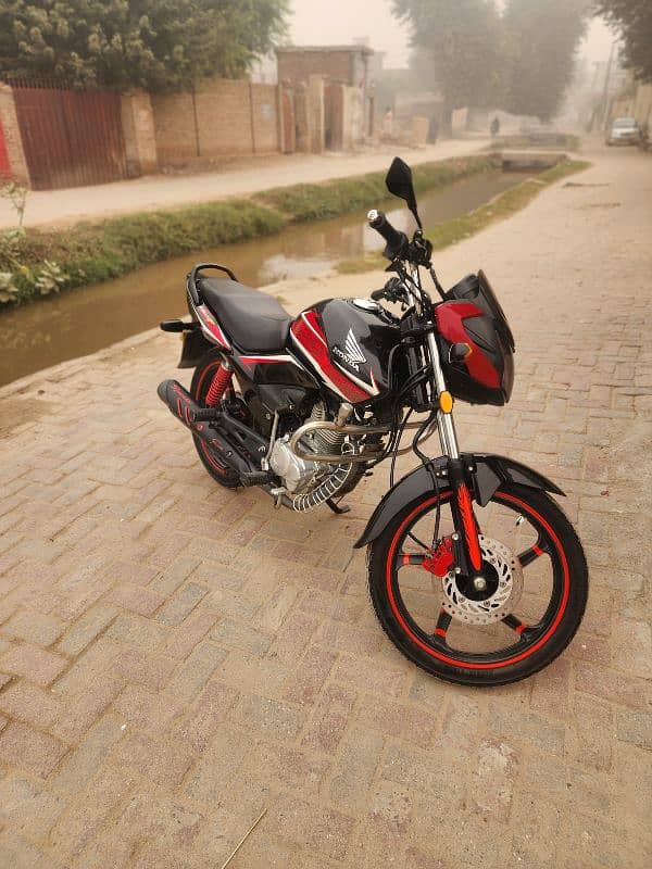 Honda CB125F(Special Edition) 19