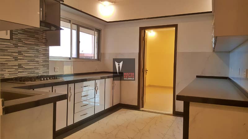 2400 Sq Ft 4 Beds Ultra Luxury Apartment In A Top Notch Building Located Off Shahrah-E-Faisal In PECHS Suitable For Those Who Are Looking For A Brand New Type Property To Live In 3