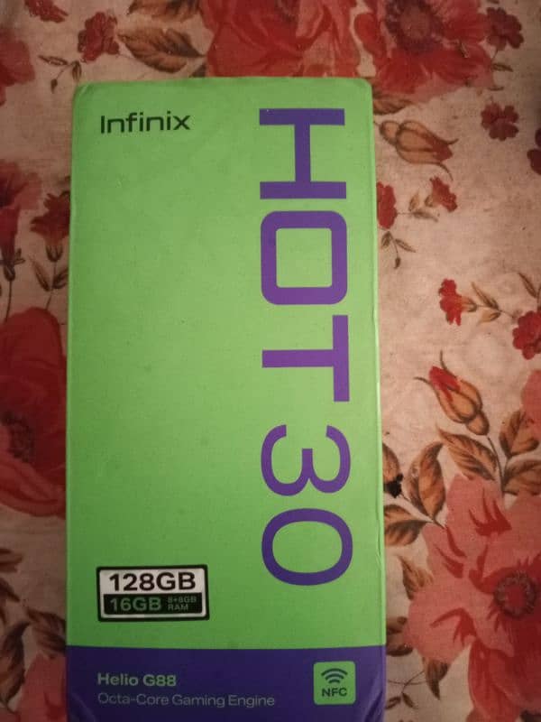 Infinx Hot 30 box charger (8/128GB) 1