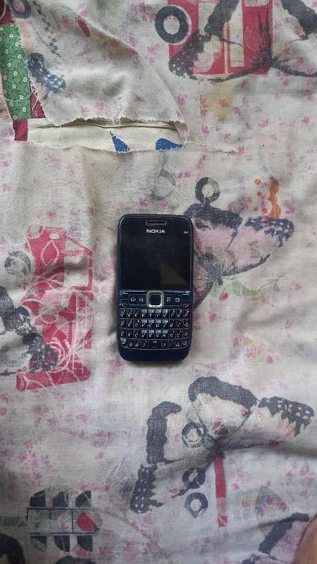 nokia e63 hai non pta hai sasty ma pta approved ho jayega 0