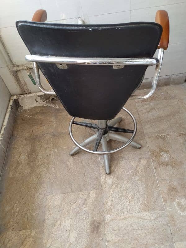 Revolving Chairs for sale 7