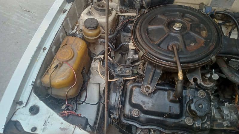 Suzuki Khyber 1990 in good condition 5