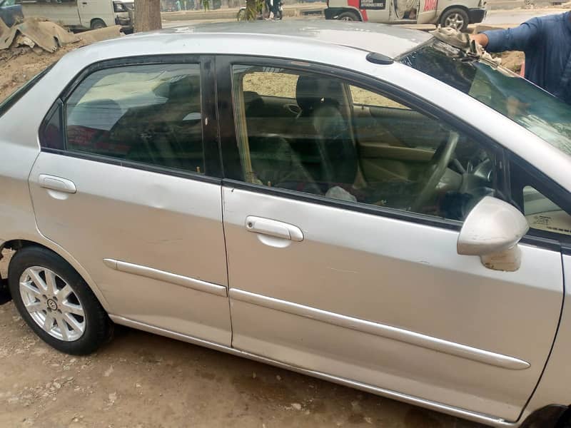 Honda City IDSI 2004 Manual 8