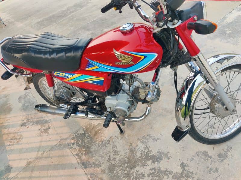 Honda CD 70 2019 4