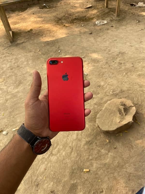 I phone 7 Plus in Lush Condition 0