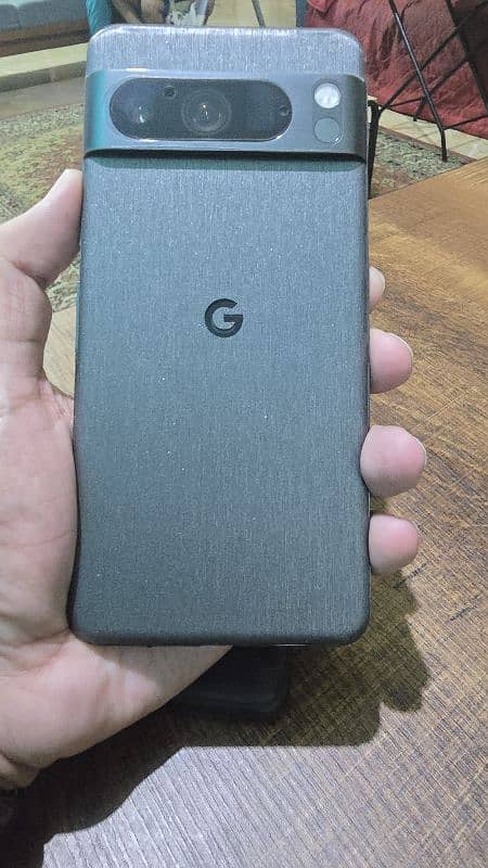 Google Pixel 8 Pro 6