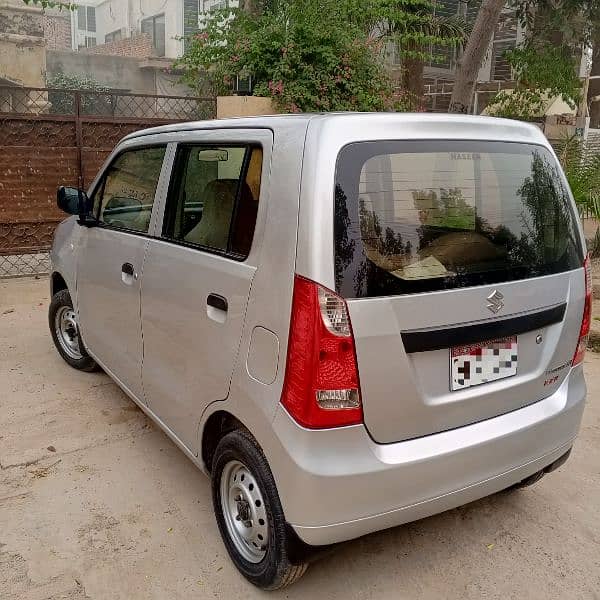 Suzuki Wagon R 2019 5