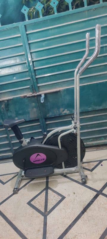 Treadmills and exercise cycle for sale 0316/1736/128 1